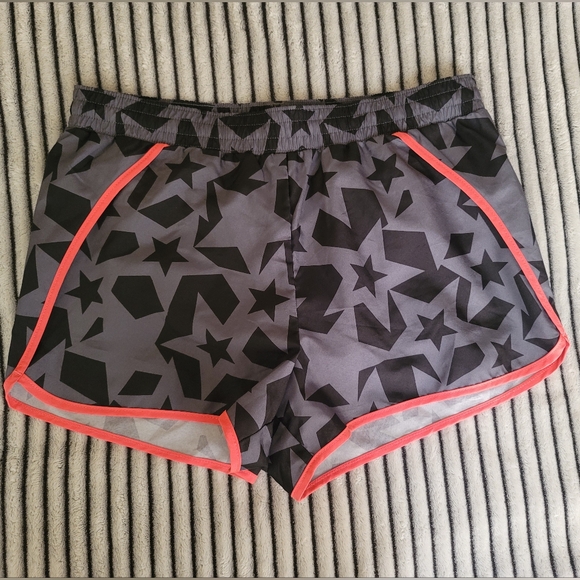 Xersion Quick Dri Girl Star/Neon Shorts Size 14 NWOT - Picture 1 of 3